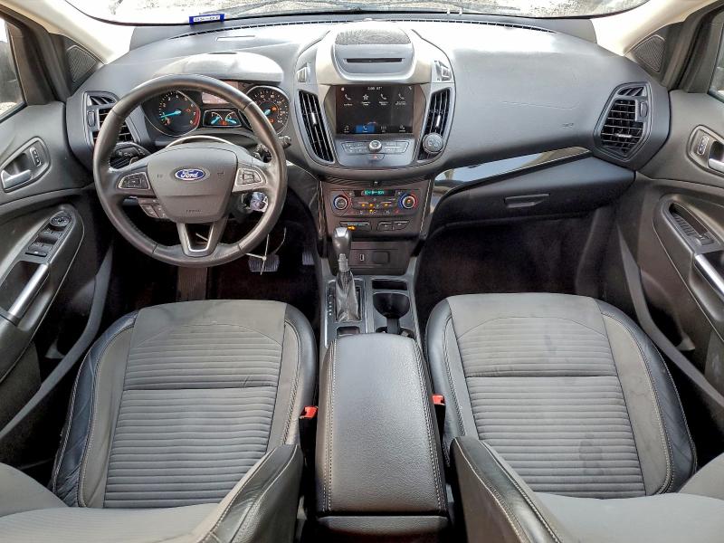 Photo 8 from auction – 2018 FORD ESCAPE SE with VIN 1FMCU9GD4JUB00879