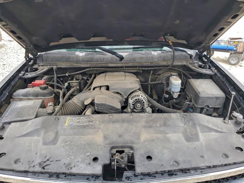 Photo 11 from auction – 2011 CHEVROLET SILVERADO with VIN 1GCRCSE06BZ125831