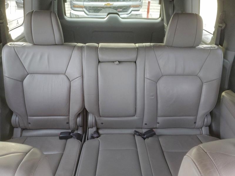 Photo 10 from auction – 2013 HONDA PILOT with VIN 5FNYF3H96DB015177
