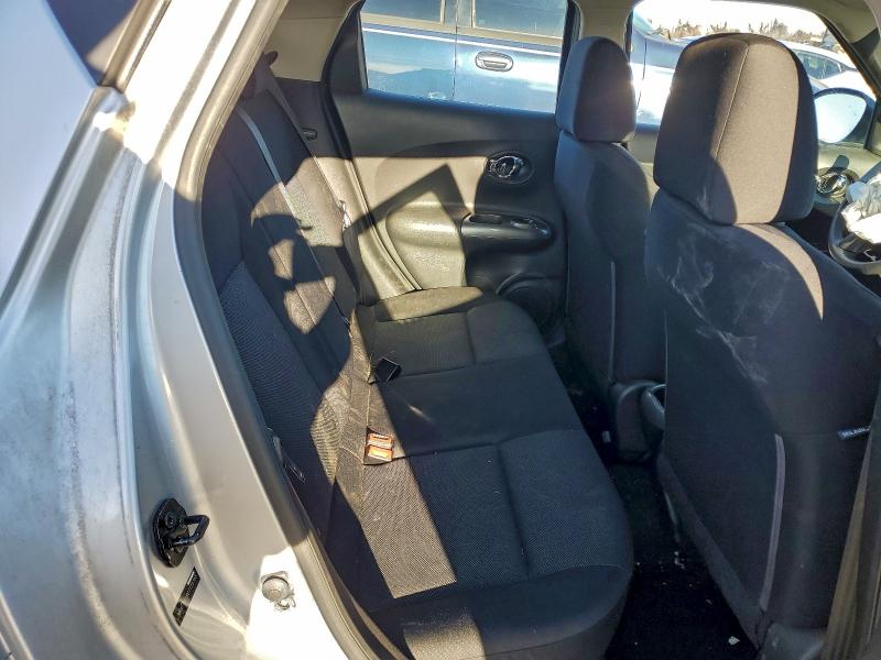 Photo 10 from auction – 2012 NISSAN JUKE S with VIN JN8AF5MV6CT115165