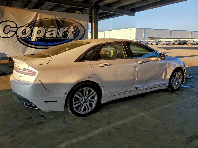 Photo 3 from auction – 2016 LINCOLN MKZ HYBRID with VIN 3LN6L2LU9GR634408