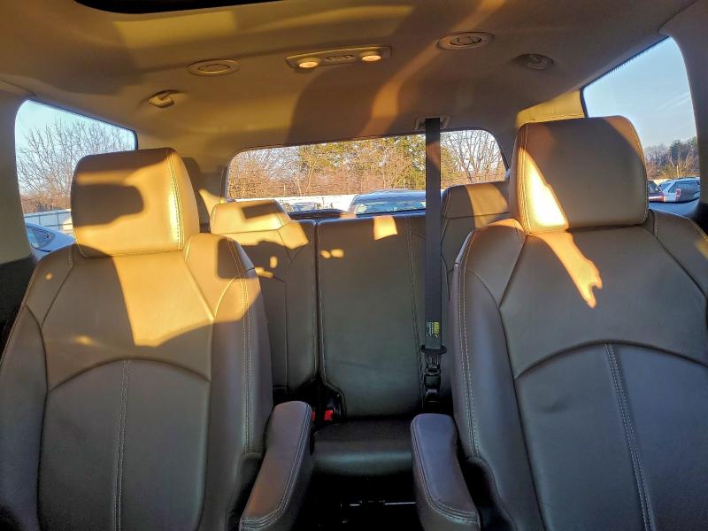 Photo 10 from auction – 2017 GMC ACADIA LIM with VIN 1GKKVSKD9HJ111940