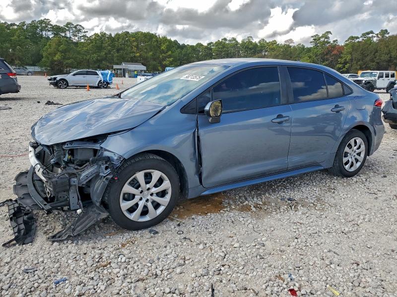 TOYOTA COROLLA LE 2022 with VIN 5YFEPMAE3NP290539 - Photo from auction
