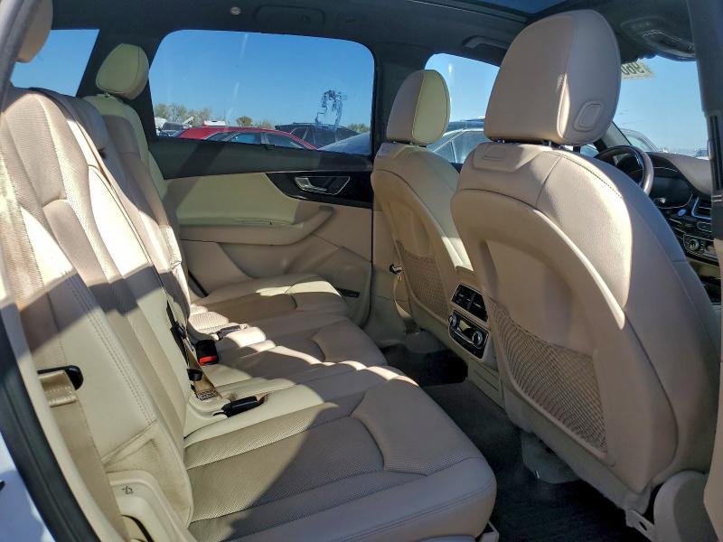 Photo 11 from auction – 2017 AUDI Q7 PREMIUM with VIN WA1LAAF77HD011127