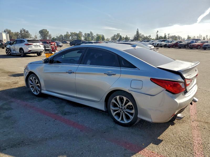 Foto 2 de la subasta – 2014 HYUNDAI SONATA SE con VIN 5NPEC4AC3EH873085