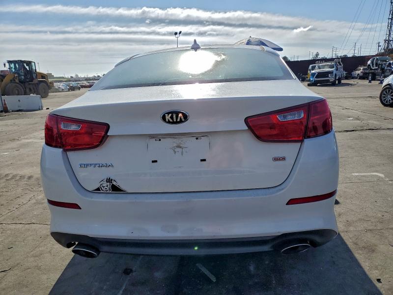 Photo 6 from auction – 2015 KIA OPTIMA LX with VIN KNAGM4A70F5663454
