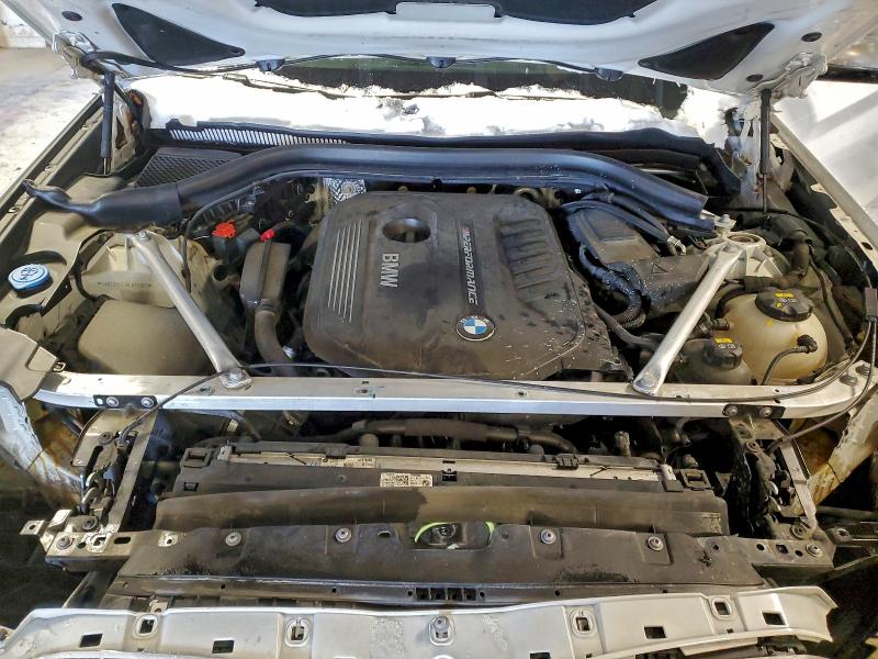 Photo 12 from auction – 2019 BMW X3 XDRIVEM with VIN 5UXTS3C53KLR73289