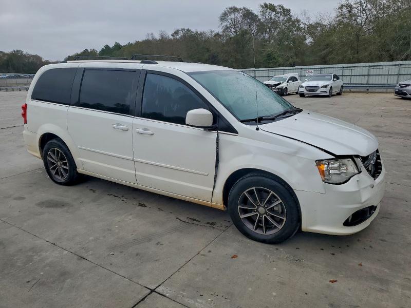 Photo 4 from auction – 2017 DODGE GRAND CARA with VIN 2C4RDGCG5HR869191