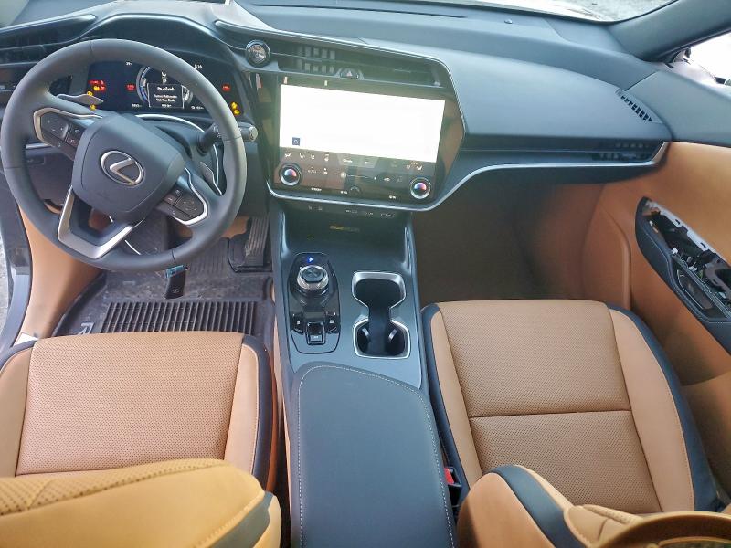 Photo 8 from auction – 2025 LEXUS RZ 450E with VIN JTJAAAAB3SA031616