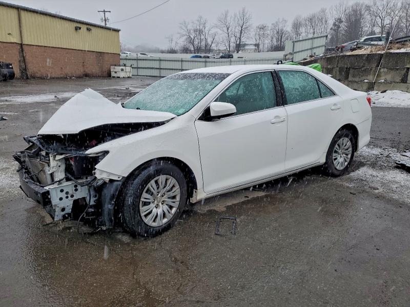 TOYOTA CAMRY BASE 2012 مع رقم تعريف المركبة 4T1BF1FKXCU500892 - صورة من المزاد