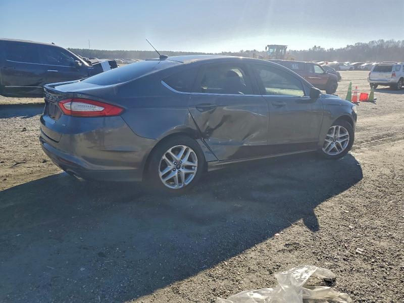 Photo 3 from auction – 2016 FORD FUSION SE with VIN 3FA6P0H71GR271897