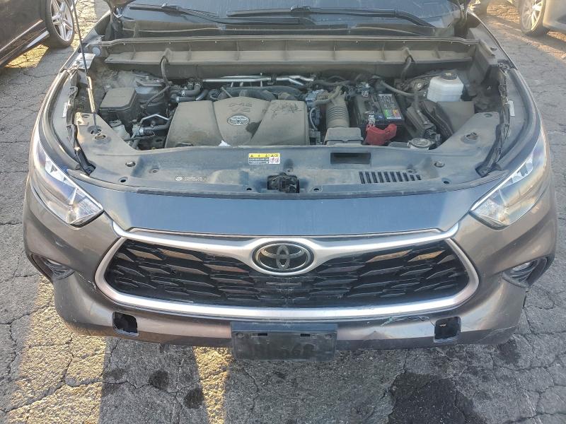 Photo 12 from auction – 2020 TOYOTA HIGHLANDER with VIN 5TDHZRAH2LS016557