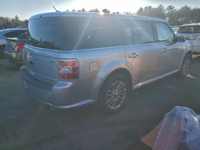 Photo 3 from auction – 2013 FORD FLEX SEL with VIN 2FMHK6C83DBD26506