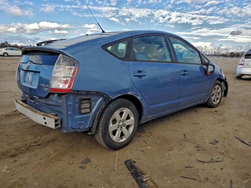 Photo 3 from auction – 2004 TOYOTA PRIUS with VIN JTDKB20U340004440