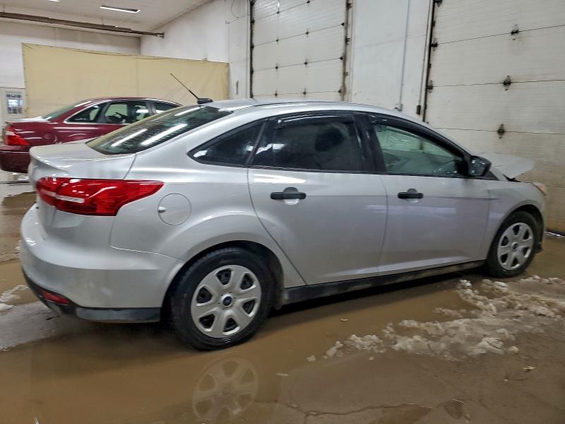 Photo 3 from auction – 2018 FORD FOCUS S with VIN 1FADP3E29JL302613