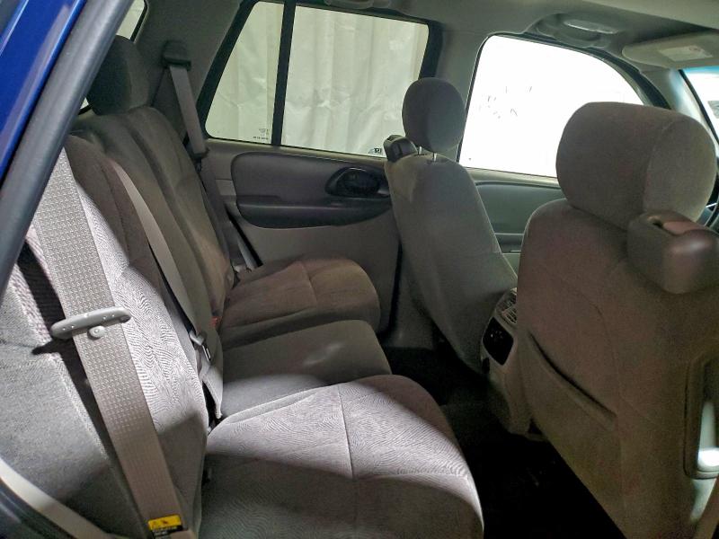 Photo 11 from auction – 2004 CHEVROLET TRAILBLAZE with VIN 1GNDT13S342129864