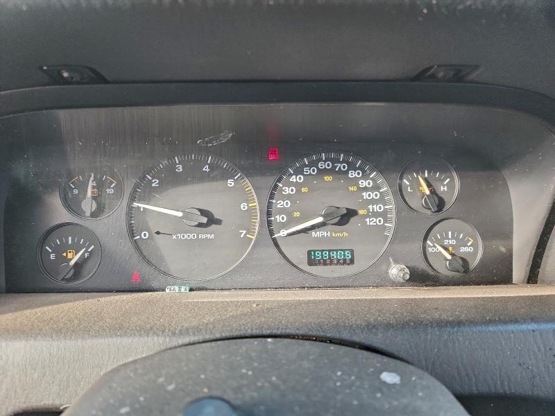 Photo 9 from auction – 2002 JEEP GRND CHERO with VIN 1J4GW48S62C315536