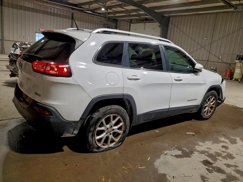 Photo 3 from auction – 2017 JEEP CHEROKEE L with VIN 1C4PJMCB7HW582557