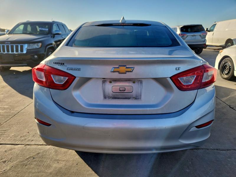 Photo 6 from auction – 2016 CHEVROLET CRUZE LT with VIN 1G1BE5SM0G7304043