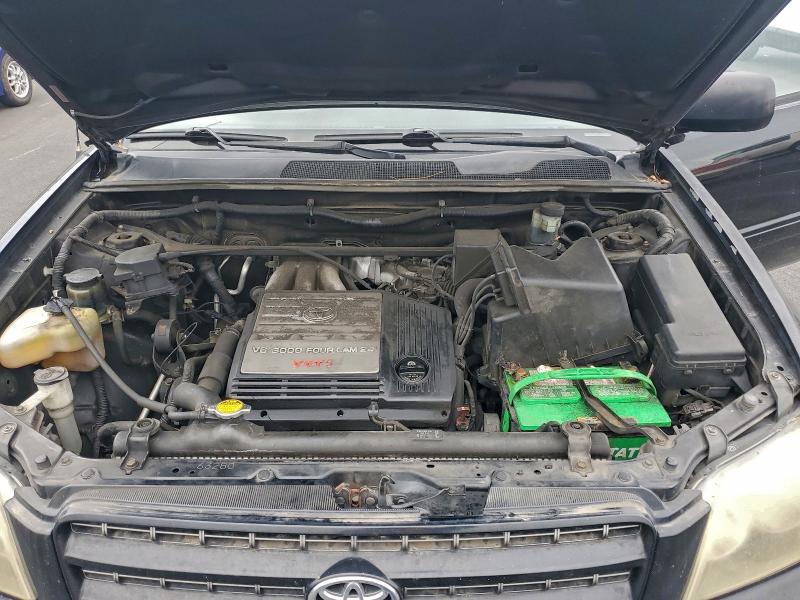 Photo 12 from auction – 2003 TOYOTA HIGHLANDER with VIN JTEGF21A330087120