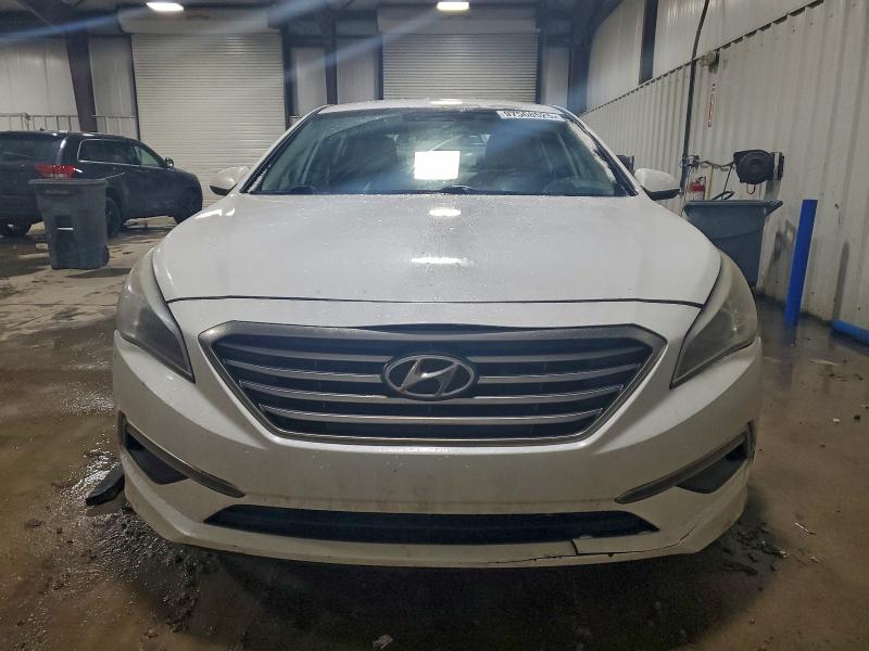Photo 5 from auction – 2015 HYUNDAI SONATA SE with VIN 5NPE24AF5FH149347