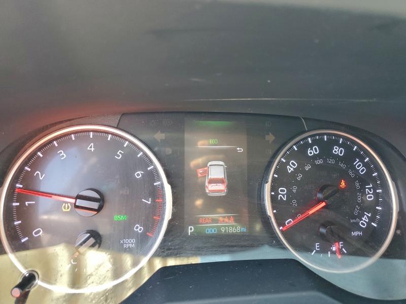 Photo 9 from auction – 2020 TOYOTA RAV4 LE with VIN JTMG1RFV7LD059076