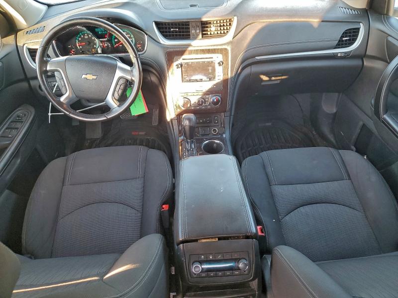 Photo 8 from auction – 2017 CHEVROLET TRAVERSE with VIN 1GNKRHKD3HJ134639
