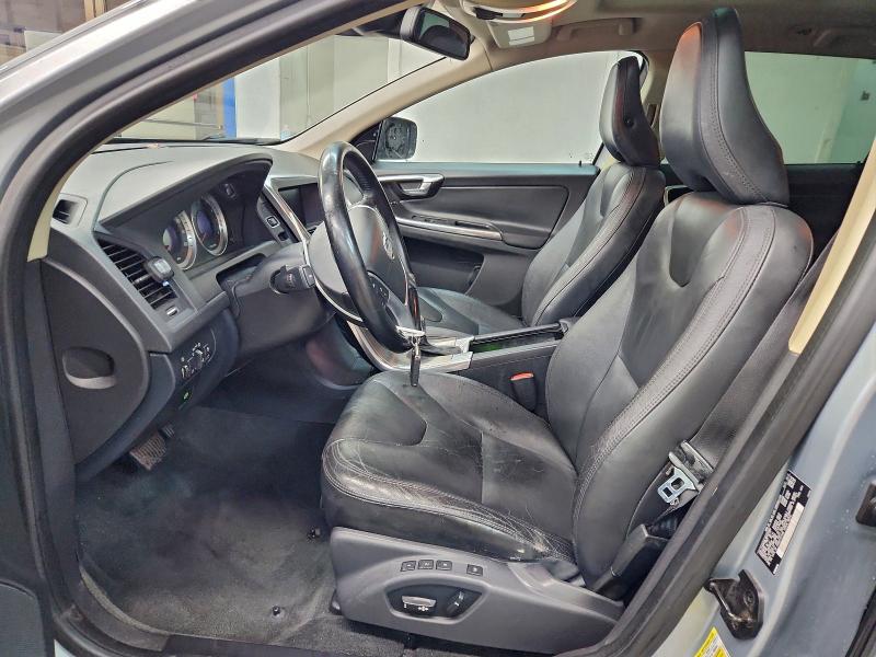 Photo 7 from auction – 2013 VOLVO XC60 3.2 with VIN YV4940DL9D2371262