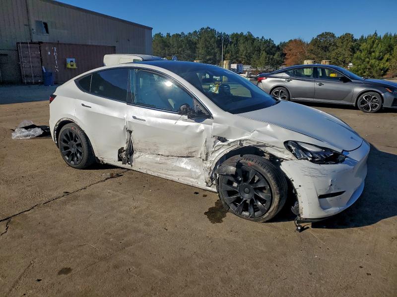 Фото 4 с аукциона – 2021 TESLA MODEL Y с VIN 5YJYGDEE9MF112460