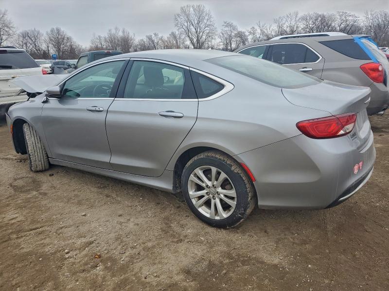 Photo 2 from auction – 2015 CHRYSLER 200 LIMITE with VIN 1C3CCCAB9FN539092