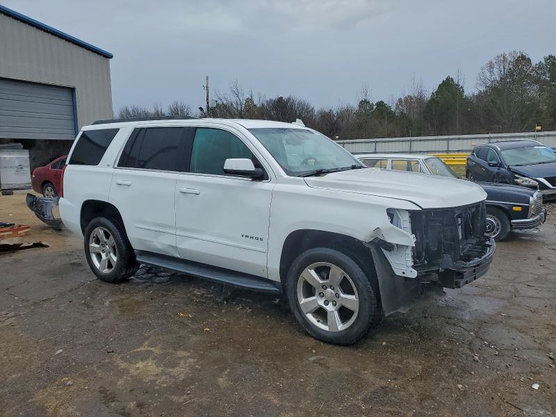 Photo 4 from auction – 2016 CHEVROLET TAHOE C150 with VIN 1GNSCBKC6GR400693