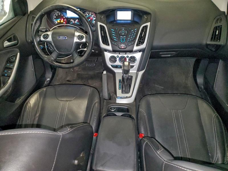 Photo 8 from auction – 2014 FORD FOCUS SE with VIN 1FADP3F21EL324822