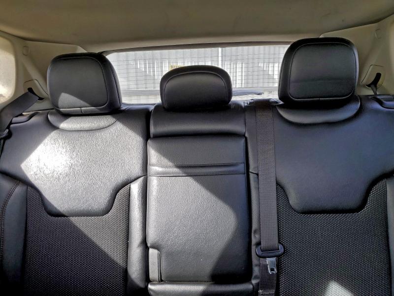 Photo 10 from auction – 2019 JEEP COMPASS TR with VIN 3C4NJDDB1KT671267