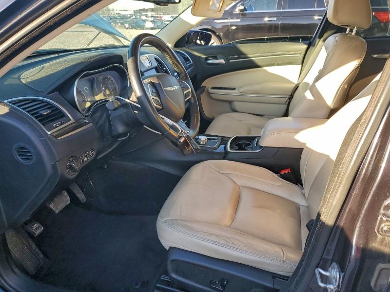 Photo 7 from auction – 2017 CHRYSLER 300 LIMITE with VIN 2C3CCARG0HH665079