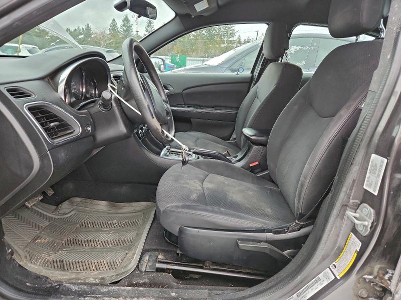 Photo 7 from auction – 2014 CHRYSLER 200 LX with VIN 1C3CCBAB3EN164034