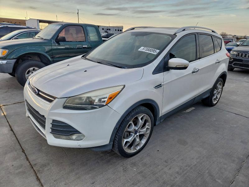 FORD ESCAPE TIT 2016 с VIN 1FMCU0J90GUA11951 - Фото с аукциона