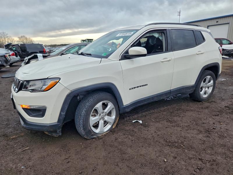 JEEP COMPASS LA 2018 with VIN 3C4NJDBB9JT485087 - Photo from auction