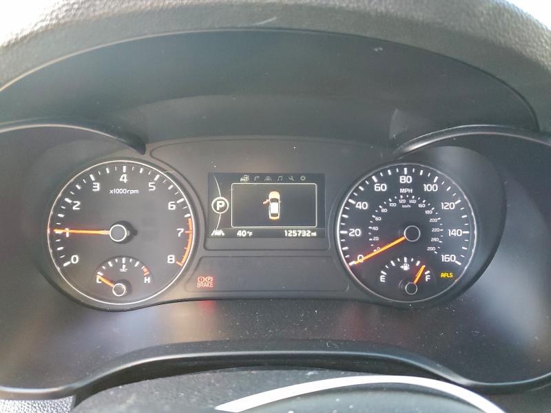 Photo 9 from auction – 2016 KIA OPTIMA SXL with VIN 5XXGV4L28GG072402