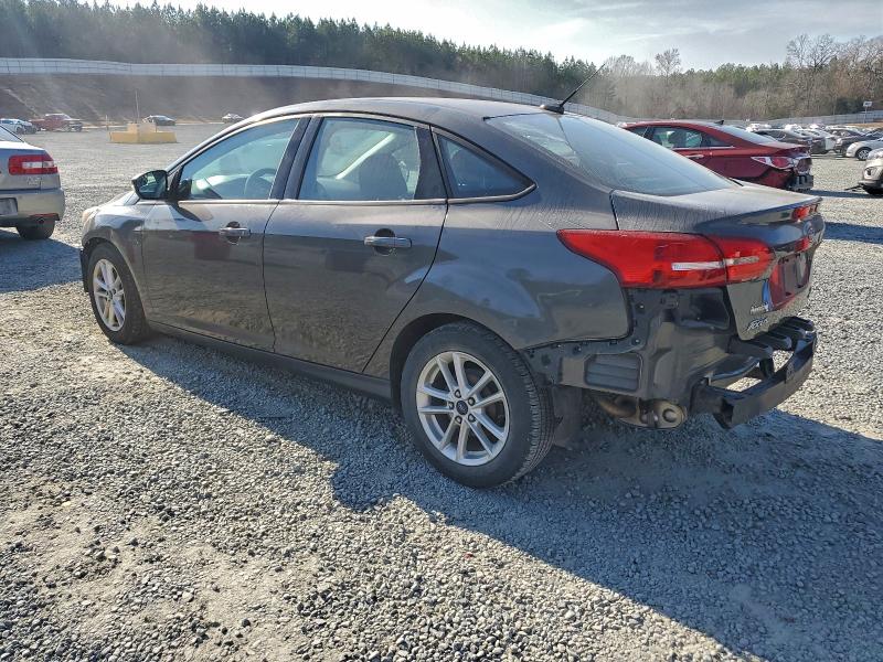 Photo 2 from auction – 2015 FORD FOCUS SE with VIN 1FADP3F24FL329708