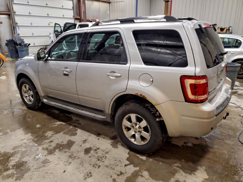Photo 2 from auction – 2010 FORD ESCAPE with VIN 1FMCU9EG5AKC72203