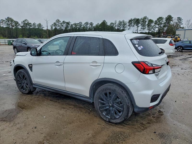 Photo 2 from auction – 2022 MITSUBISHI OUTLANDER with VIN JA4ARUAUXNU002609