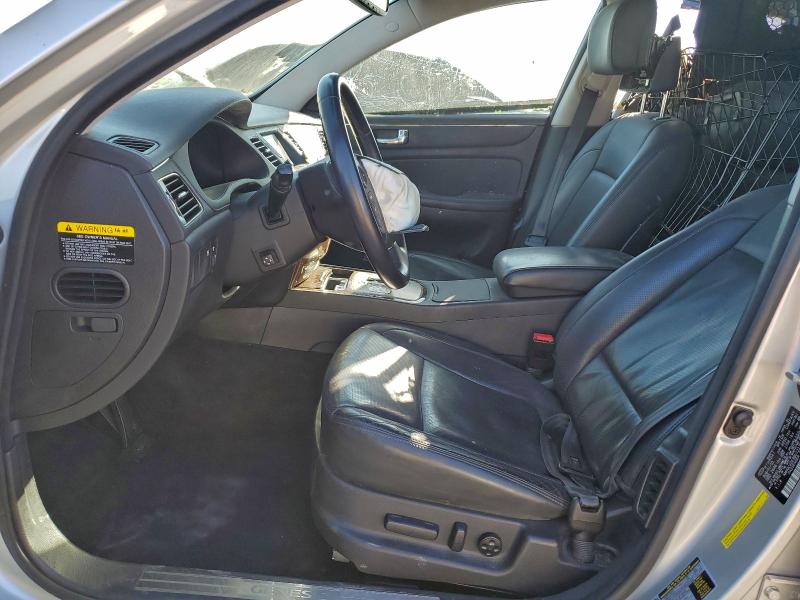 Photo 7 from auction – 2011 HYUNDAI GENESIS 3. with VIN KMHGC4DE8BU122793