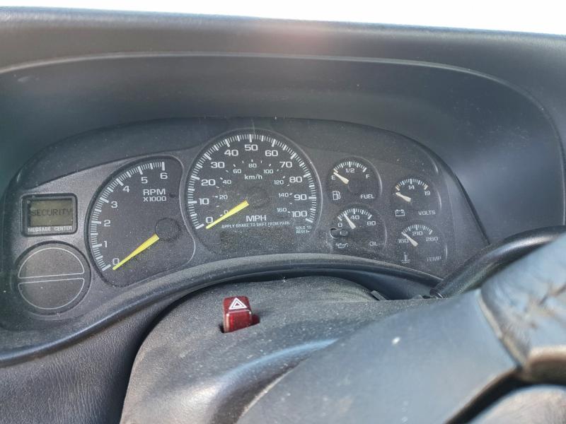 Photo 9 from auction – 2002 GMC NEW SIERRA with VIN 2GTEK19T621162886