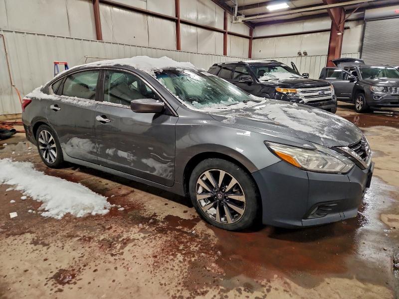 Photo 4 from auction – 2017 NISSAN ALTIMA 2.5 with VIN 1N4AL3AP9HC290277