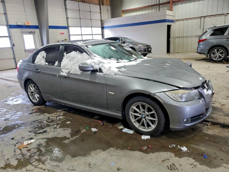 Photo 4 from auction – 2010 BMW 328 I with VIN WBAPH7C54AA800526