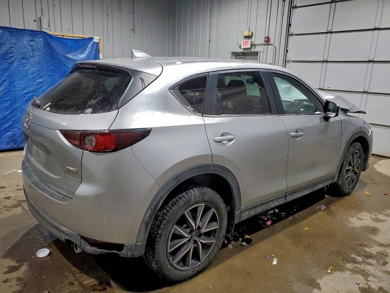 Photo 3 from auction – 2018 MAZDA CX-5 with VIN JM3KFBCM2J0349722