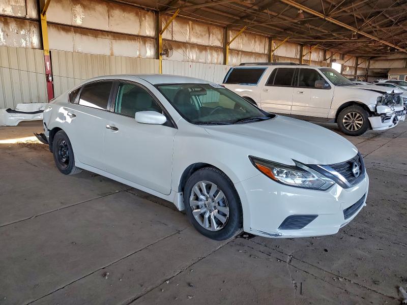 Photo 4 from auction – 2018 NISSAN ALTIMA with VIN 1N4AL3AP3JC144821