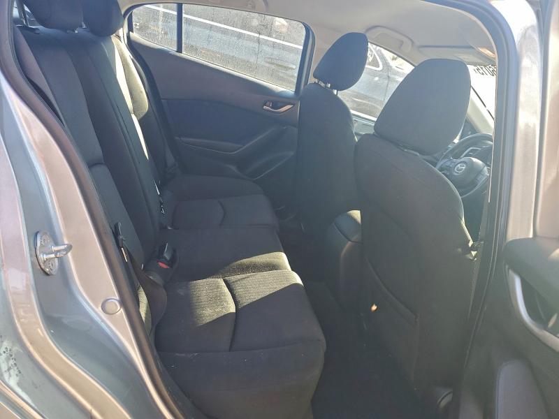 Photo 10 from auction – 2016 MAZDA 3 SPORT with VIN JM1BM1T73G1297555