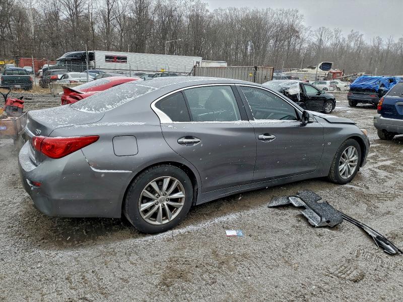 Photo 3 from auction – 2015 INFINITI Q50 BASE with VIN JN1BV7AR1FM400119
