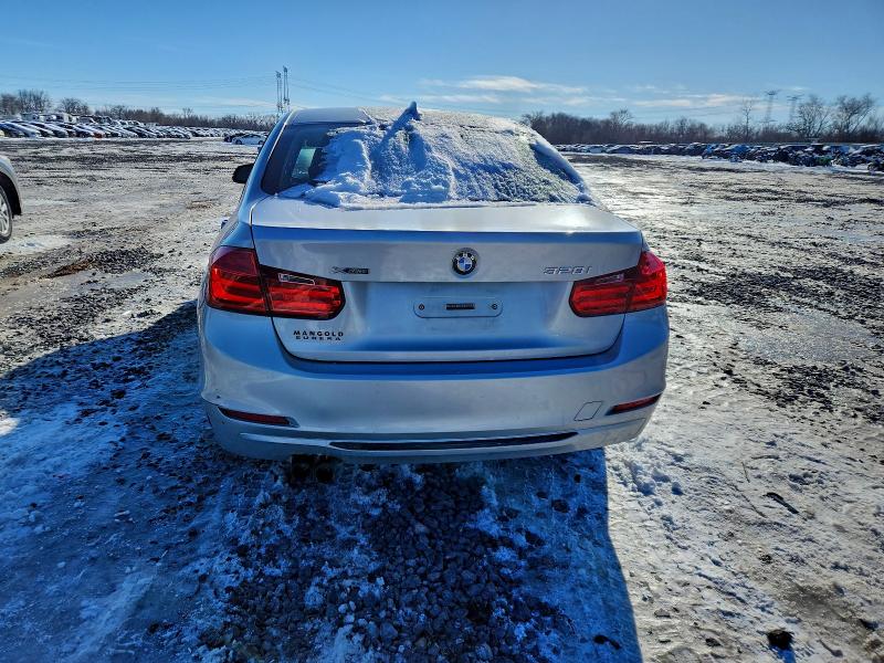 Photo 6 from auction – 2014 BMW 328 XI with VIN WBA3B3G53ENR84326